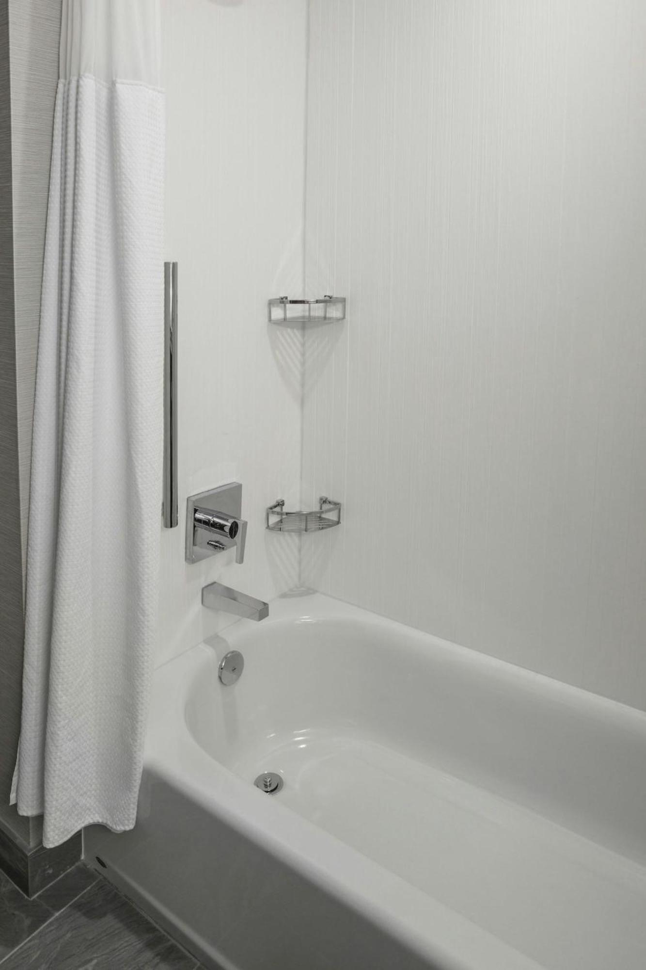 Courtyard By Marriott Indianapolis Fishers Ngoại thất bức ảnh