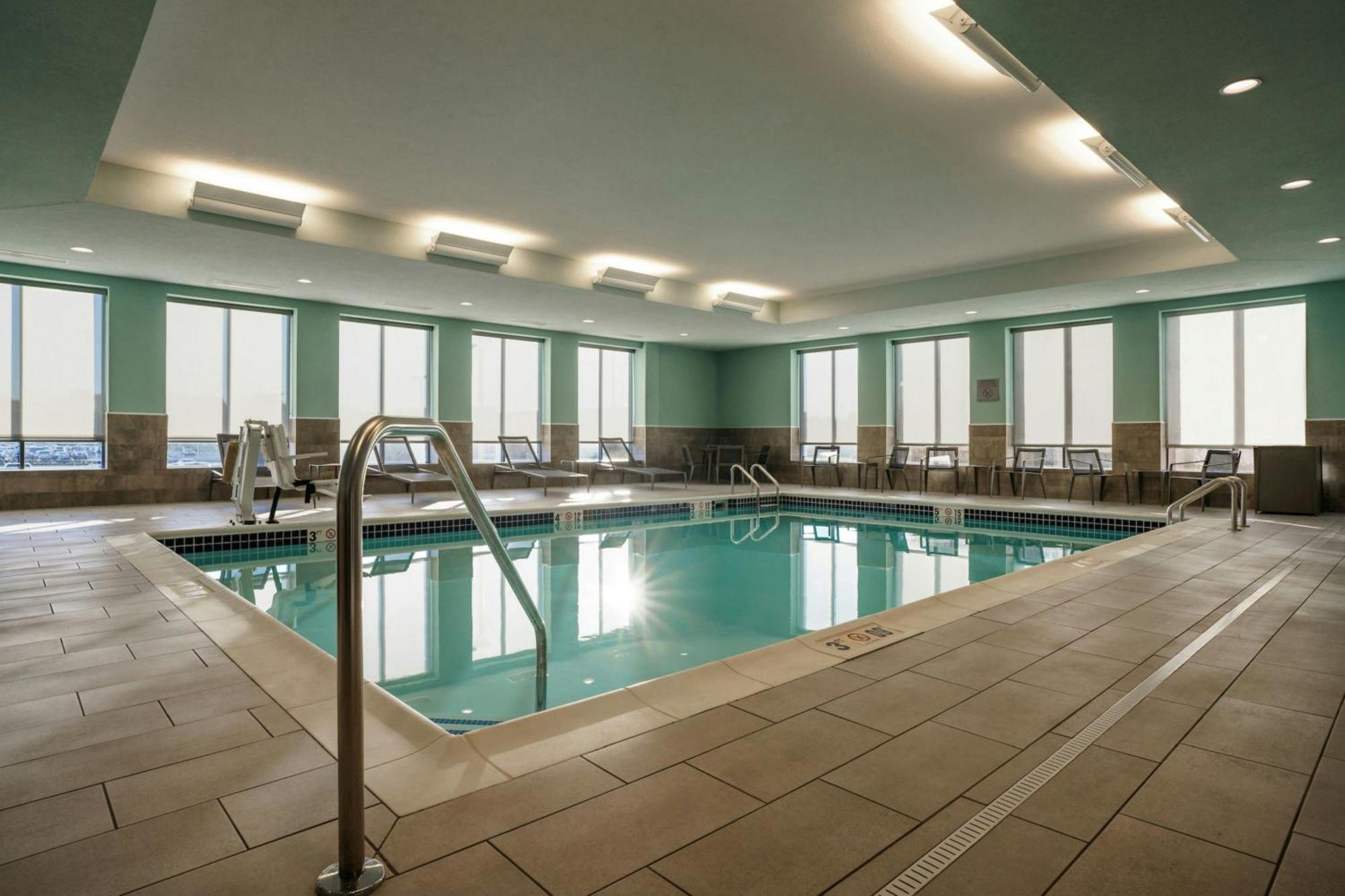 Courtyard By Marriott Indianapolis Fishers Ngoại thất bức ảnh