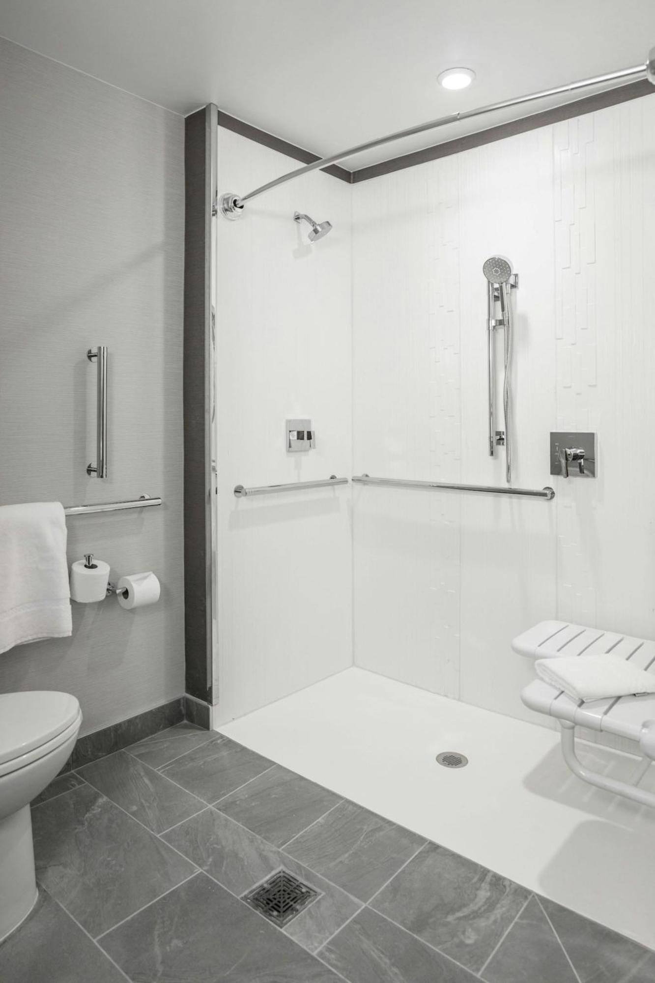 Courtyard By Marriott Indianapolis Fishers Ngoại thất bức ảnh