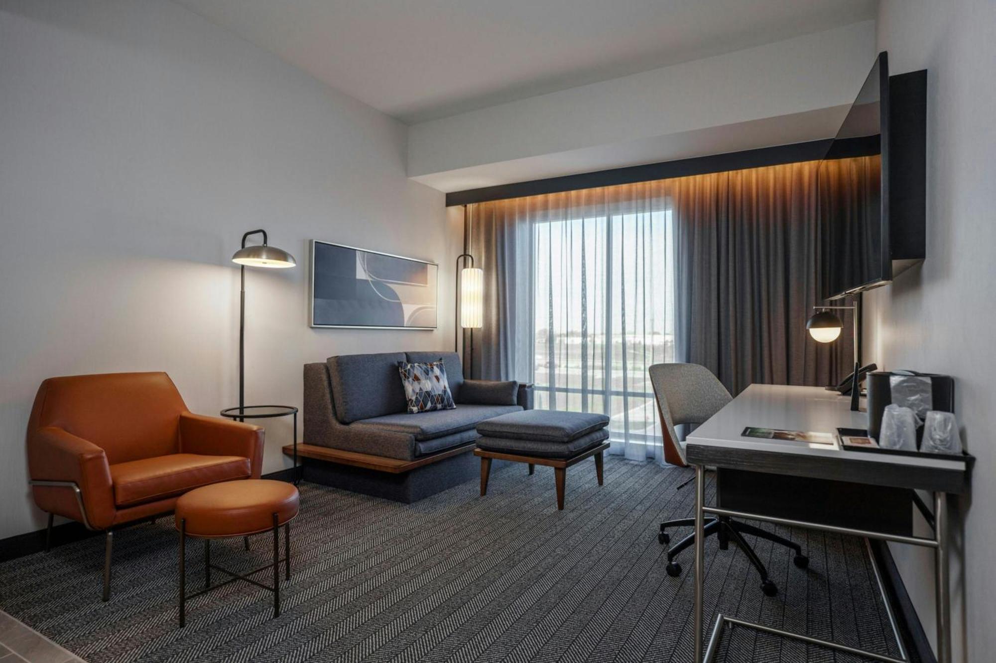 Courtyard By Marriott Indianapolis Fishers Ngoại thất bức ảnh