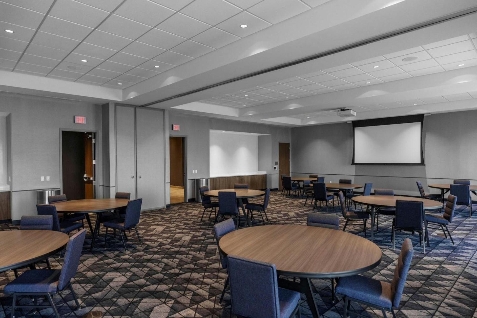 Courtyard By Marriott Indianapolis Fishers Ngoại thất bức ảnh