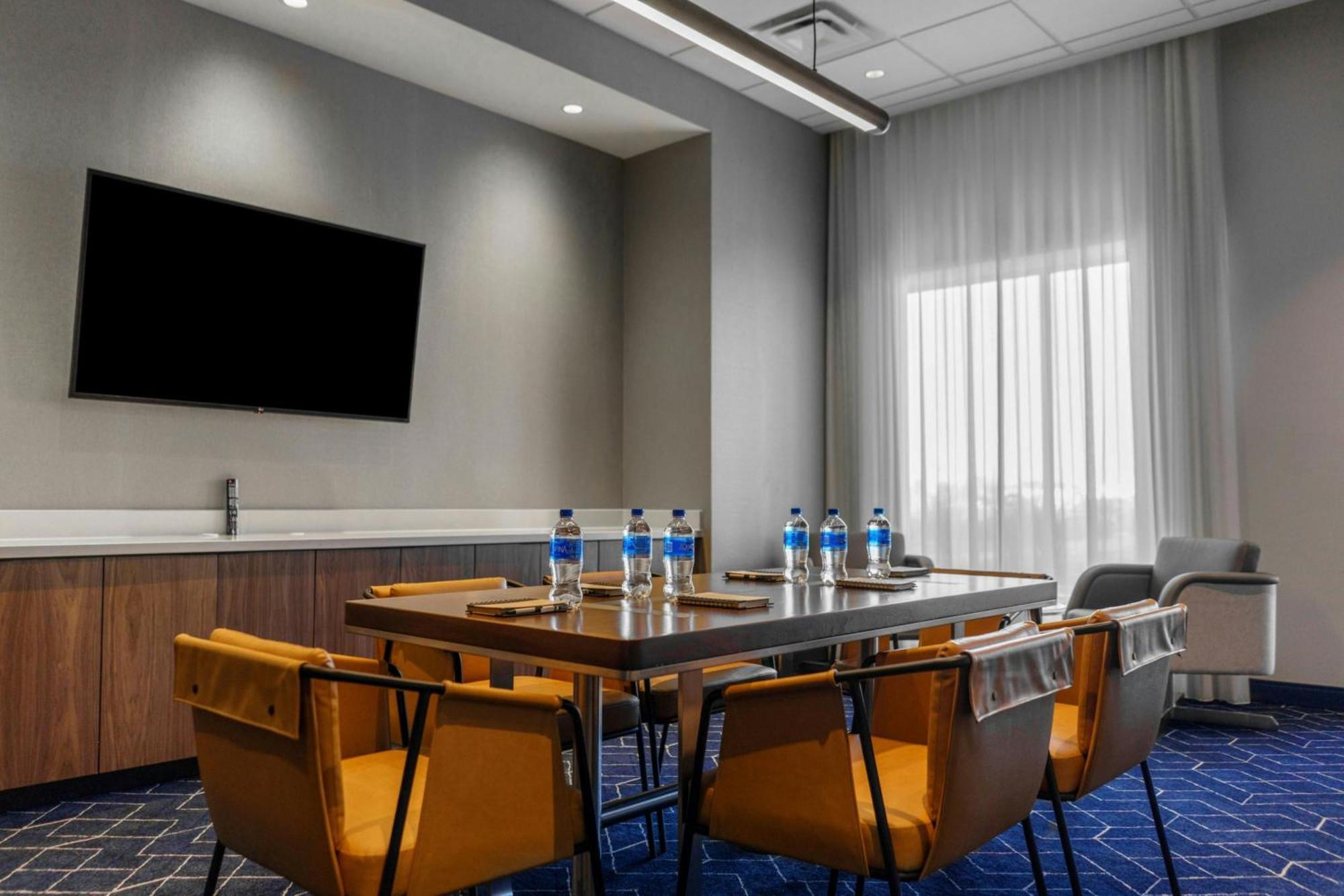 Courtyard By Marriott Indianapolis Fishers Ngoại thất bức ảnh