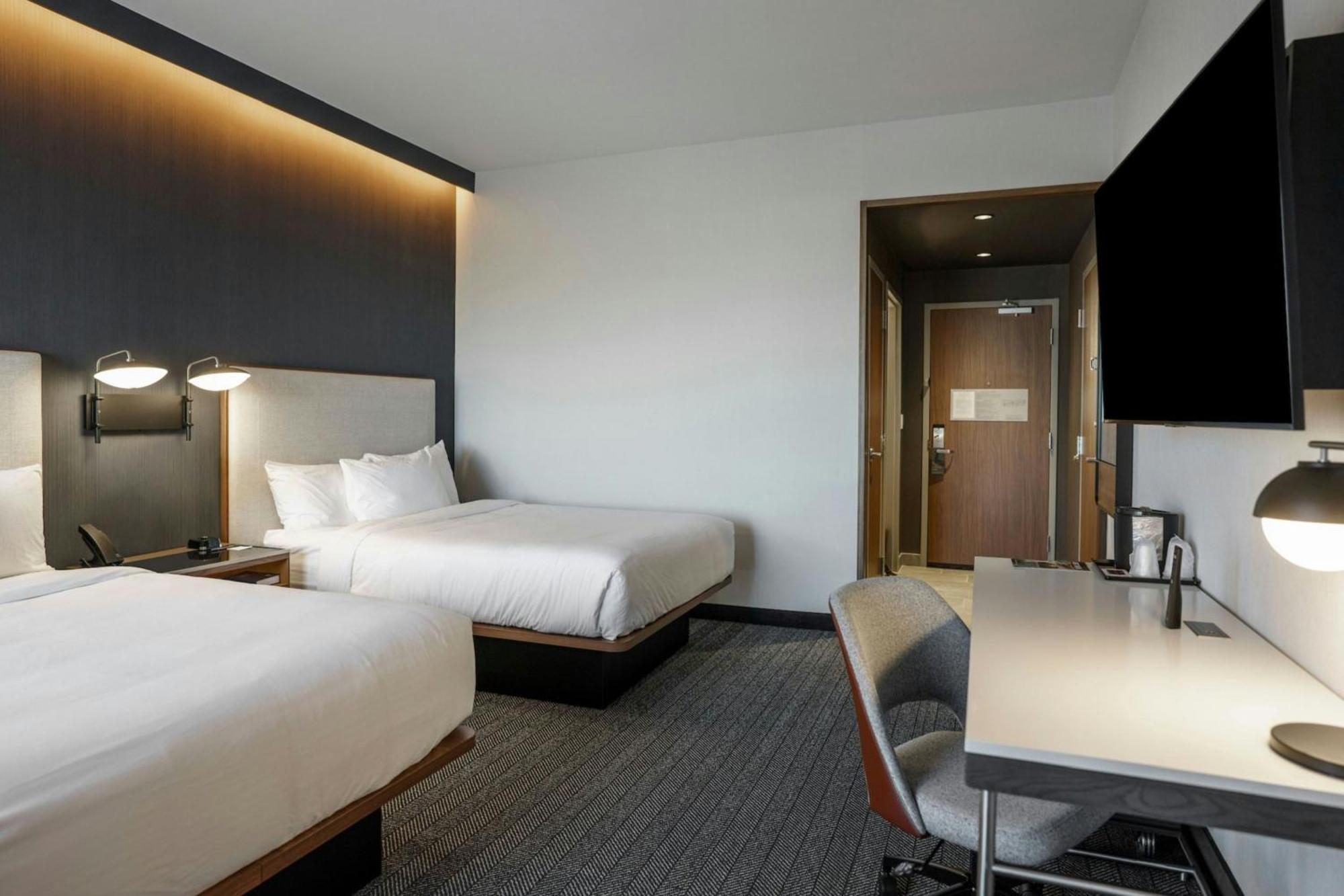 Courtyard By Marriott Indianapolis Fishers Ngoại thất bức ảnh